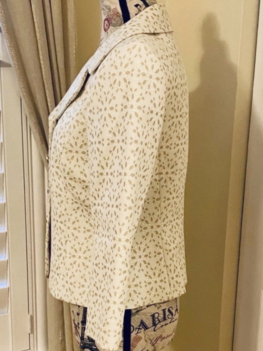 Tahari Arthur S. Levine Petite 4 Cream Gold Jacquard Structured Career Blazer - Picture 6 of 11